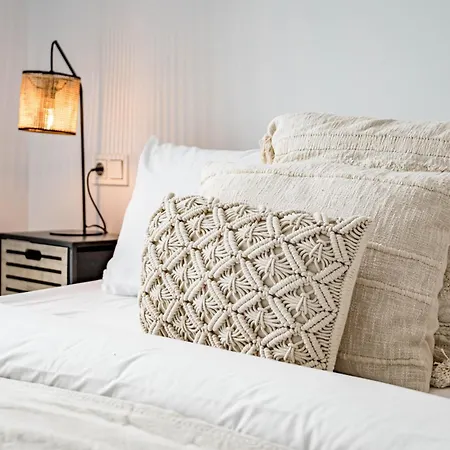 Апартаменти Lme9ba- Modern Flat Close To And Port *