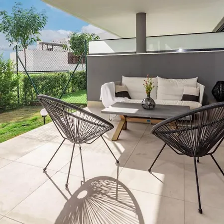 Lme9ba- Modern Flat Close To And Port Appartamento Estepona