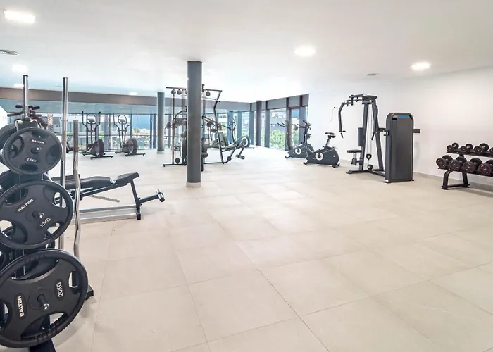 Apartament Lme9ba- Modern Flat Close To And Port Estepona